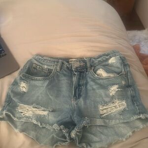 Super cute garage Jean shorts